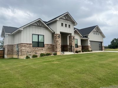 New construction Single-Family house 105 Ash Pkwy, La Vernia, TX 78121 null- photo 0