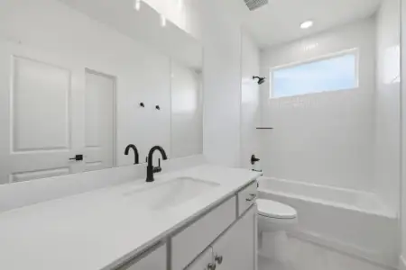 New construction Single-Family house 1412 Hidden Cove Dr, Lakewood Village, TX 75068 plan Miles - image 18