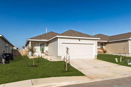 New construction Single-Family house 4117 Cataract Cir, San Antonio, TX 78223 Kowski- photo 1 1