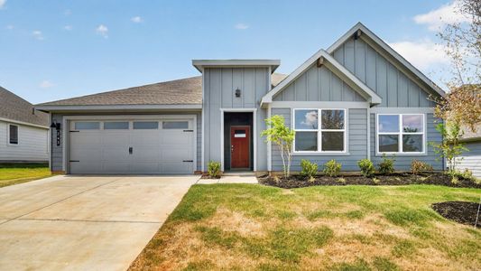 New construction Single-Family house 243 Sandstone Cir, Granbury, TX 76048 plan Harrison - image