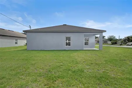 New construction Single-Family house 951 Sw Castaneda Ln, Port St. Lucie, FL 34953 - image