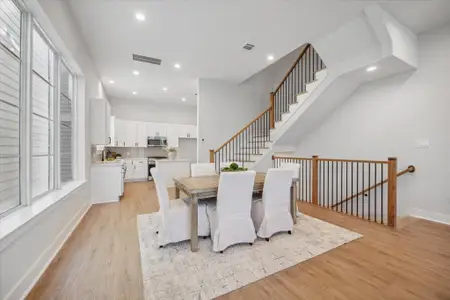 New construction Single-Family house 1037 W 17Th St, Houston, TX 77008 - image 4