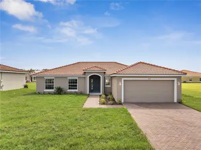 New construction Single-Family house 449 Cinnamon Dr, Kissimmee, FL 34759 - image