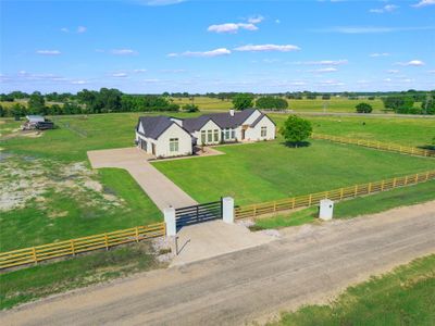 New construction Single-Family house 13504 Hudson Farms Rd, Franklin, TX 77859 - image