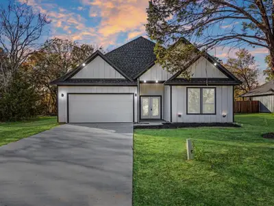 New construction Single-Family house 305 Kalura Wy, Tool, TX 75189 - image