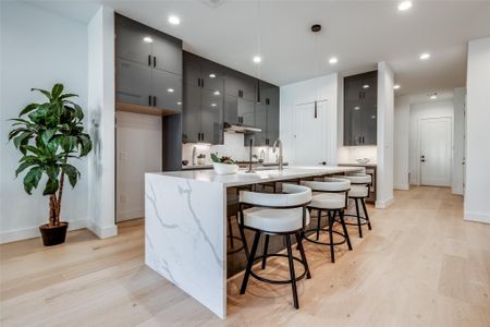 New construction Single-Family house 2412 Quenby St, Houston, TX 77005 - image 10