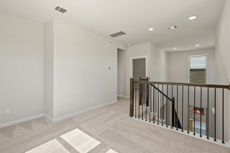 New construction Single-Family house 144 Granit Oak Dr, Dripping Springs, TX 78620 Fieldstone- photo 25 25