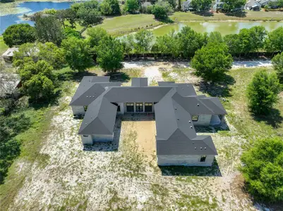 New construction Single-Family house 5195 Southern Oaks Ct, Oviedo, FL 32765 - image