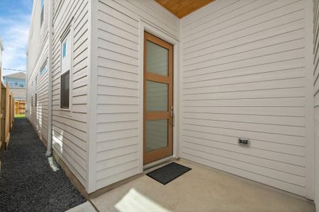 New construction Single-Family house 710 Waverly St, Unit D, Houston, TX 77007 - image 2