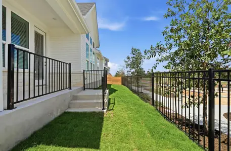 New construction Single-Family house 6321 Mcmurtry St, Austin, TX 78747 plan Jennings - image