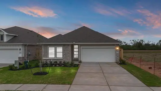 New construction Single-Family house 4714 Crater Run Dr, Texas City, TX 77591 - image