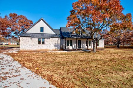 New construction Single-Family house 82 Maze Court, Collinsville, TX 76233 - photo 0