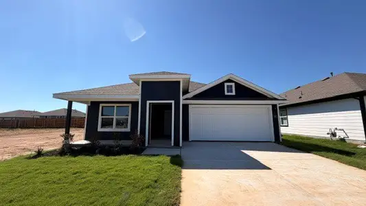 New construction Single-Family house 168 Tributary Ln, Bridgeport, TX 76426 plan Elgin - image