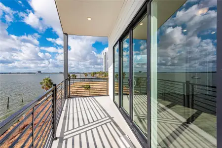 New construction Townhouse house 4405 Davis Ln, Seabrook, TX 77586 - image 4