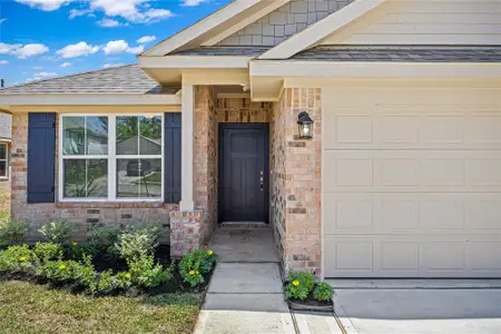 New construction Single-Family house 20048 Swinley Forest Dr, Cleveland, TX 77327 null- photo 0