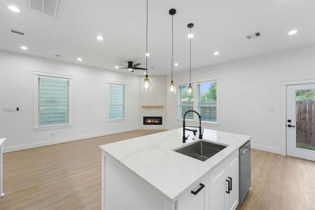 New construction Single-Family house 6126 Endeavor Heights St, Houston, TX 77091 - image 11
