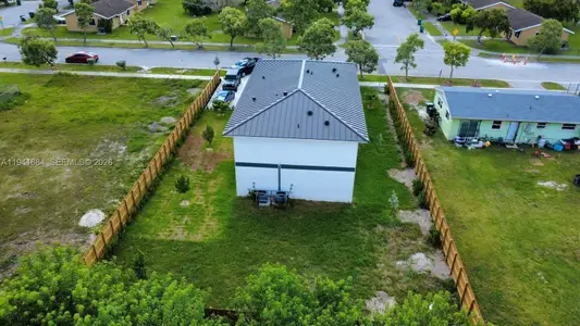 New construction Single-Family house 722 Nw 6 Ct, Florida City, FL 33034 - image