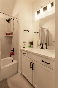 New construction Single-Family house 31422 Beacon Cove Trl, Fulshear, TX 77441 plan Linz - image