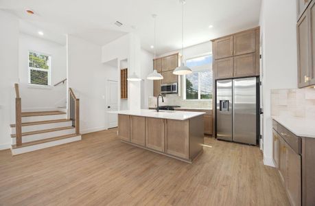 New construction Single-Family house 2121 Hoskins Dr, Unit C, Houston, TX 77080 - image 13