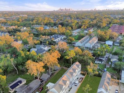 New construction Single-Family house 835 Elkhart Street, Unit D, Houston, TX 77091 - photo 30 30