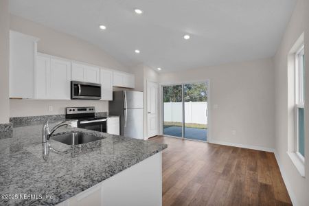 New construction Single-Family house 37156 Whippoorwill Ct, Hilliard, FL 32046 null- photo 5 5