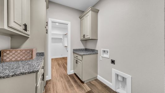 New construction Single-Family house 220 County Rd 3679, Paradise, TX 76073 plan Clementine - image 11