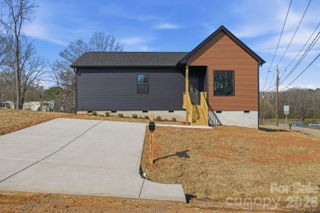 New construction Single-Family house 1021 Elm St, Kannapolis, NC 28081 - image
