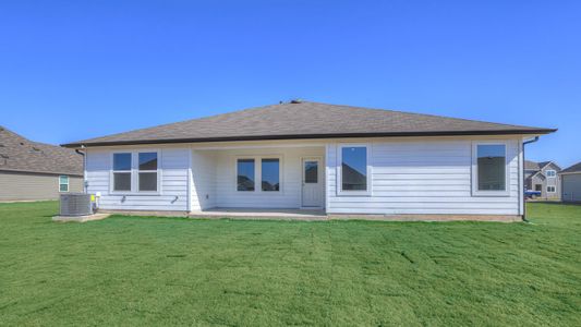 New construction Single-Family house 161 Zane Saddle Rd, Lockhart, TX 78644 null- photo 12 12