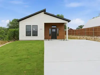 New construction Single-Family house 2703 Brazos River Dr, Granbury, TX 76048 - image