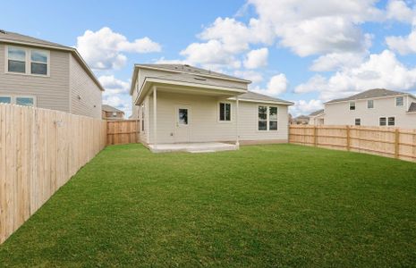 New construction Single-Family house 330 Paradise Canyon Dr, Jarrell, TX 76537 plan Granville - image