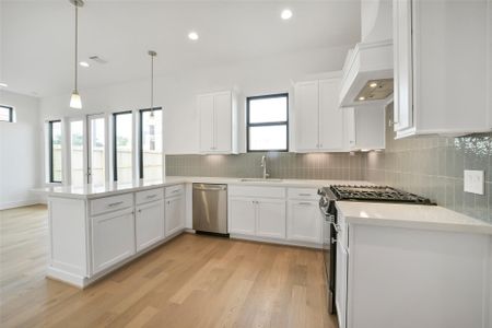 New construction Single-Family house 1103 Western Edge Dr, Houston, TX 77008 Marcella - B- photo 9 9