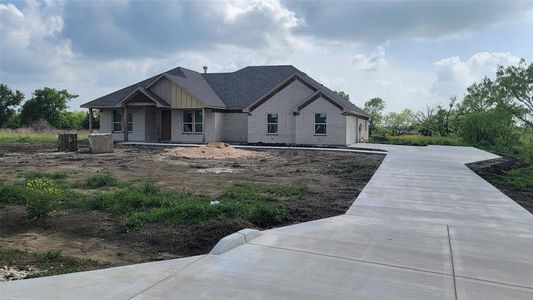 New construction Single-Family house 1457 Saguaro Trail, Joshua, TX 76058 - photo 0