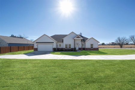 New construction Single-Family house 1001 Don Eve Ct, Azle, TX 76020 null- photo 0 0