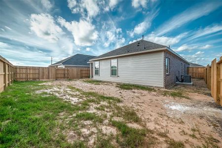 New construction Single-Family house 2128 Port Jackson Dr, Texas City, TX 77510 null- photo 36 36