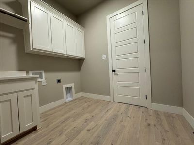 New construction Single-Family house 129 Mikasi, Godley, TX 76044 plan The Edinburg - image 10