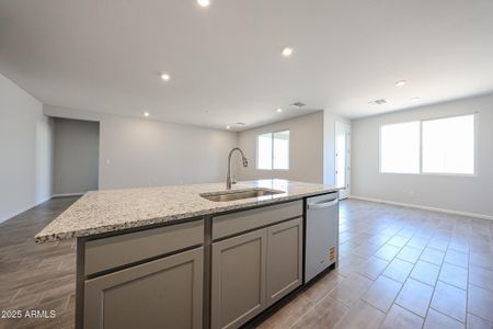 New construction Single-Family house 18110 W Creedance Blvd, Surprise, AZ 85387 plan Erie - image 10