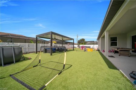 New construction Single-Family house 1421 Sw 13Th Ter, Cape Coral, FL 33991 - image