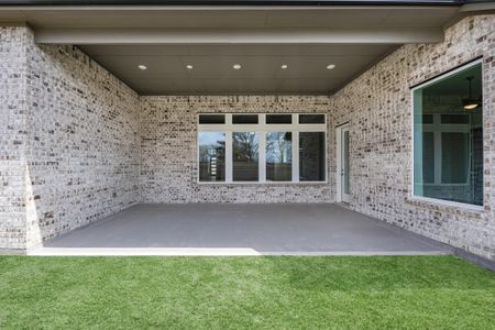 New construction Single-Family house 10827 Rosary Pea Ln, Cypress, TX 77433 plan Carignan - image 4