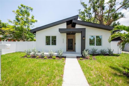 New construction Single-Family house 5346 2Nd Ave S, St. Petersburg, FL 33707 - image