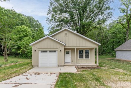 New construction Single-Family house 1019 N Ransom St, Gastonia, NC 28052 - image