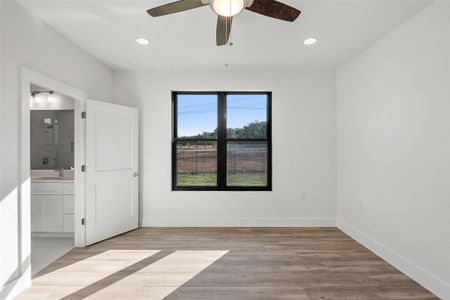 New construction Single-Family house 711 N Paleface Ranch Rd, Unit 3, Spicewood, TX 78669 - image 19