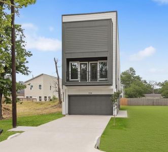 New construction Single-Family house 7709 Willow St, Houston, TX 77088 - image