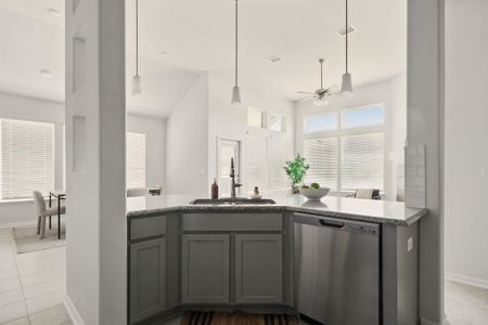 New construction Single-Family house 469 Durian Lp, Buda, TX 78610 null- photo 12 12