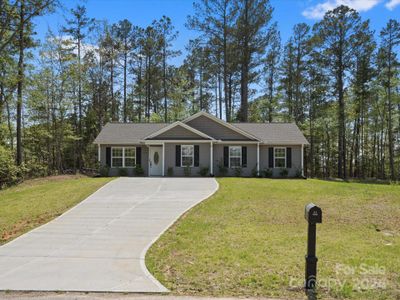 New construction Single-Family house 1211 Belmont Circle Drive, Lancaster, SC 29720 - photo 0