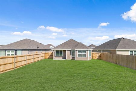 New construction Single-Family house 1016 Wind Drift Wy, Fort Worth, TX 76131 plan The Aspen - image