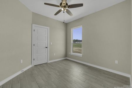 New construction Single-Family house 16118 Vaquero Dr, Atascosa, TX 78002 null- photo 21 21