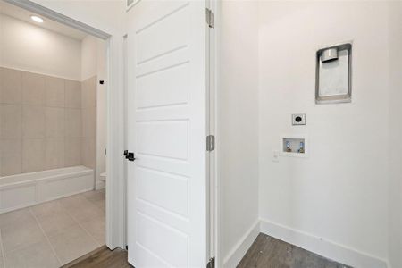 New construction Condo house 1811 Webberville Rd, Unit 1307, Austin, TX 78721 - image 14