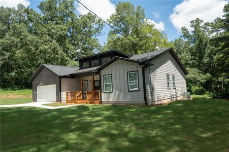 New construction Single-Family house 1648 Camp Dr, Jonesboro, GA 30236 - image