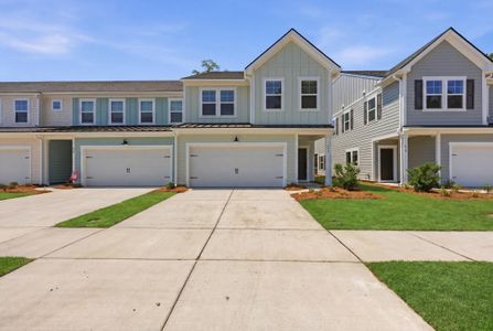 New construction Townhouse house 214 Twinleaf Ct, Charleston, SC 29414 - image