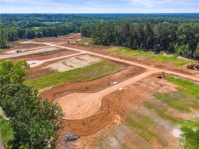 New construction Single-Family house 14 Dartmoor Cir, Dallas, GA 30157 - image 5